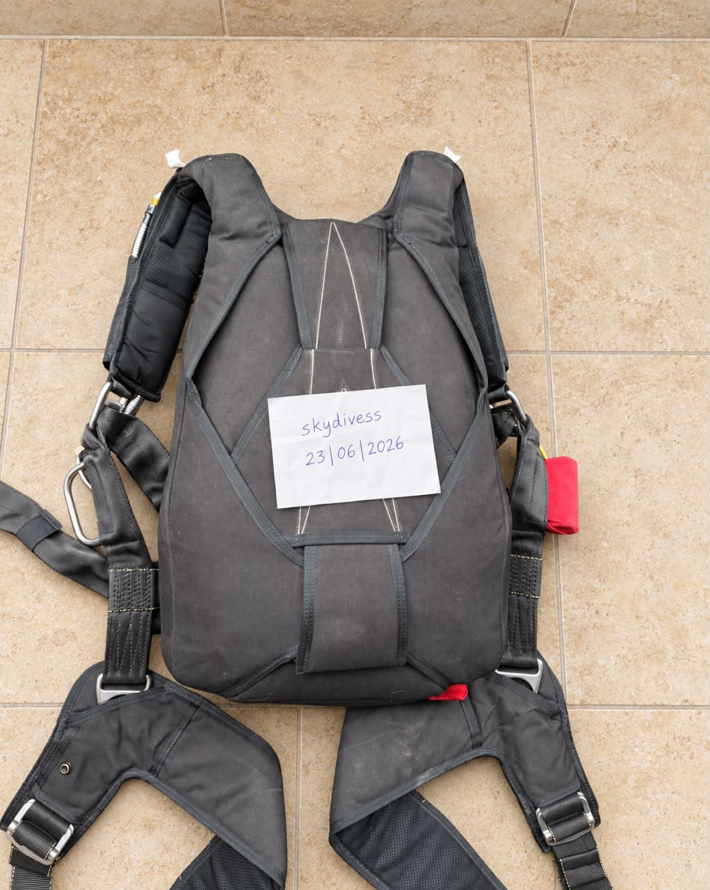 WhatsApp Image 2026-09-22 at 1.43.18 AM Used Complete Skydiving Rig